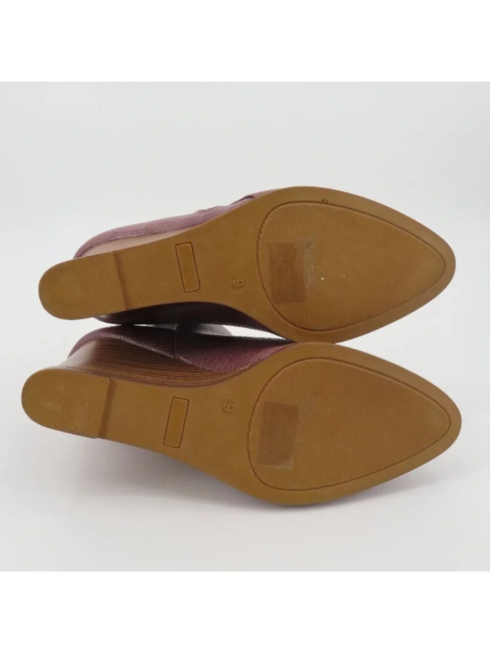 Journee Collection Women 9 GLAM True Comfort Foam Purple Wedge Zip Booties Shoes
